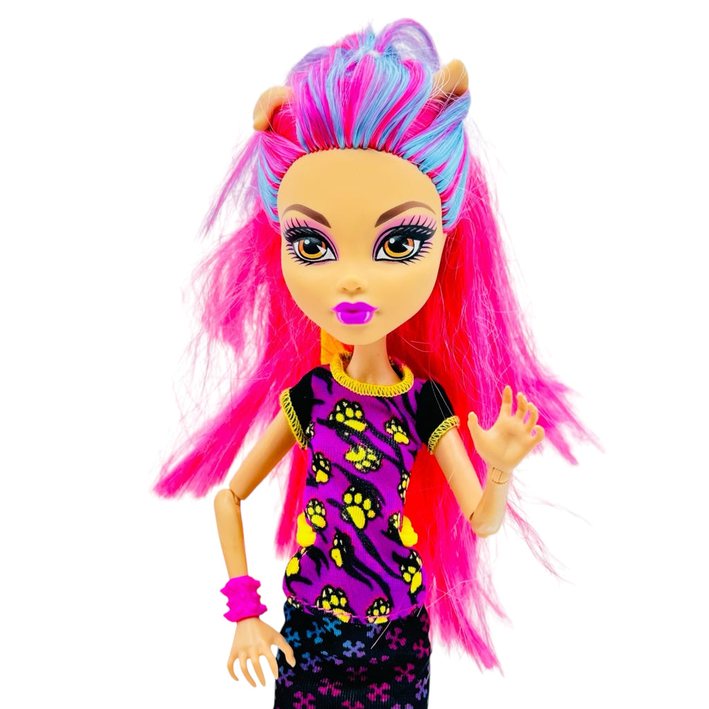 Monster High Creepateria Howleen Wolf nukke