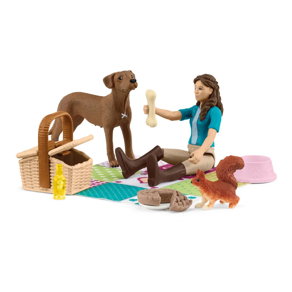 Schleich Pocket Set 42746 Picnic with Lisa - Ennakkotilaus tuote