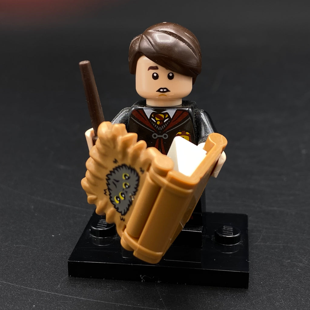 LEGO Collectible Minifigures 71028 Harry Potter Series 2, Neville Longbottom hahmo